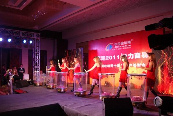  露天演出慶典活動(dòng)的四點(diǎn)緊急預(yù)案準(zhǔn)備工作