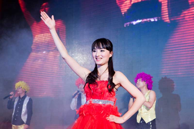 南洋商業(yè)銀行2012年終文藝晚會